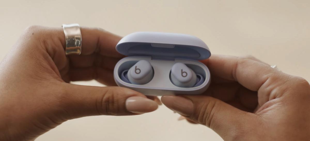 Beats Solo Buds - Apple zrobił tanie słuchawki. Piekło zamarzło