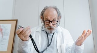 Brzoska chce uwolnić teleporady. Lekarze znów mogą masowo zacząć leczyć zdalnie
