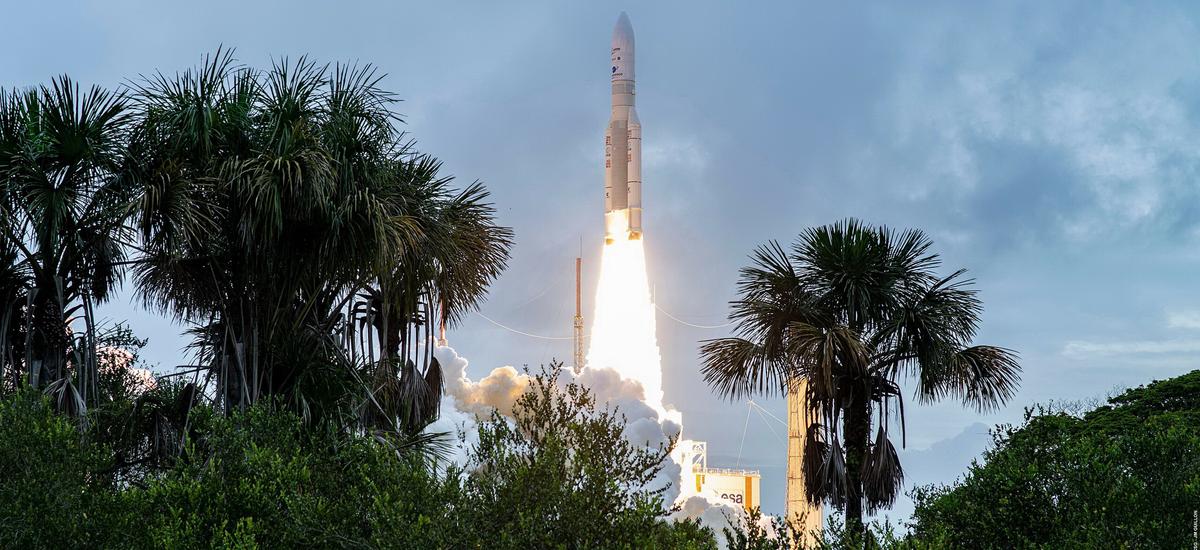 Cud techniki idzie na emeryturę. Legendarna francuska rakieta Ariane 5 przechodzi do historii