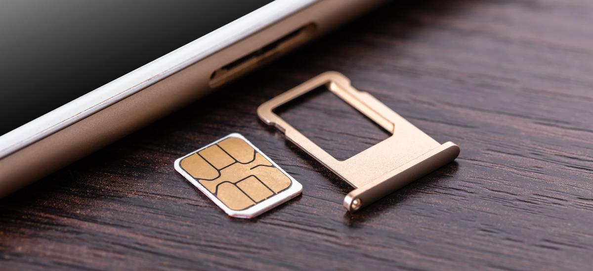 Producenci telefonów chcą się pozbyć kart SIM, a oni stworzyli nową. Jest dużo lepsza