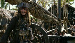 Johnny Depp może wrócić do &#8222;Piratów z Karaibów&#8221;. Producent już z nim rozmawiał na ten temat
