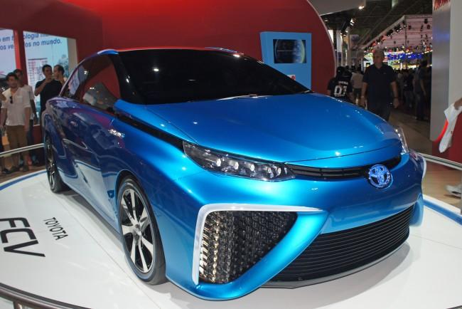 Toyota FCV Concept car class="wp-image-487203" 