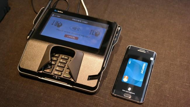 Testowo płaciliśmy już smartfonem za pomocą Samsung Pay class="wp-image-495479" 