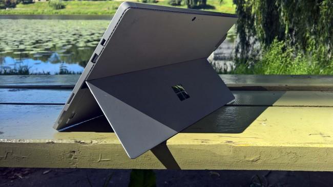 Surface Pro 4 kontra iPad Pro class="wp-image-499824" 