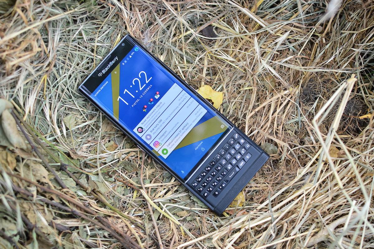 blackberry-priv-2-11 class="wp-image-500871" 