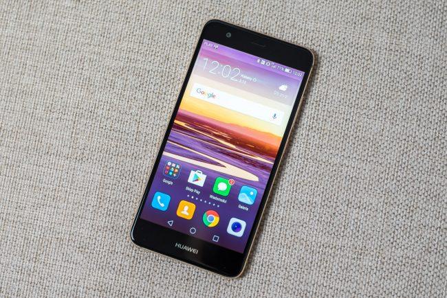 Huawei nova to bardzo dobry smartfon w niskiej cenie class="wp-image-532376" 