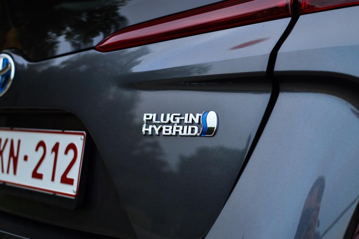Toyota-prius-plug-in-hybrid-15 class="wp-image-545191" 