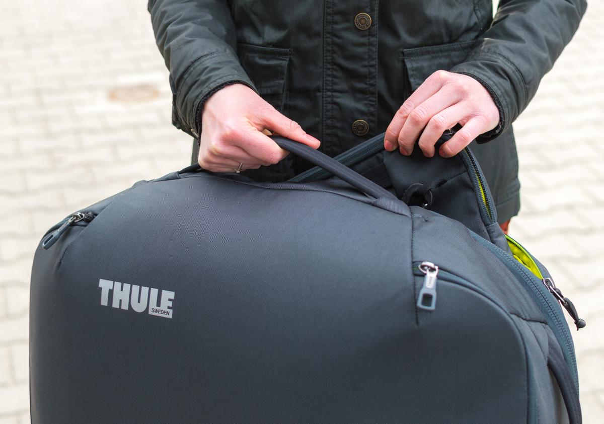 Thule-Subterra-Carry-On-40L-7 class="wp-image-549430" 