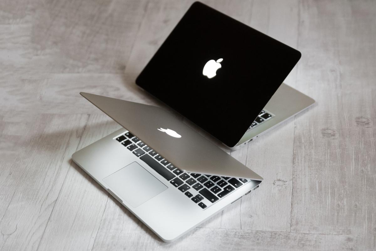MacBook Pro 2015 - czy warto go kupić w 2017 roku? class="wp-image-549896" 