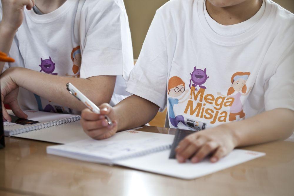Fundacja Orange - MegaMisja dla szkół class="wp-image-557607" 