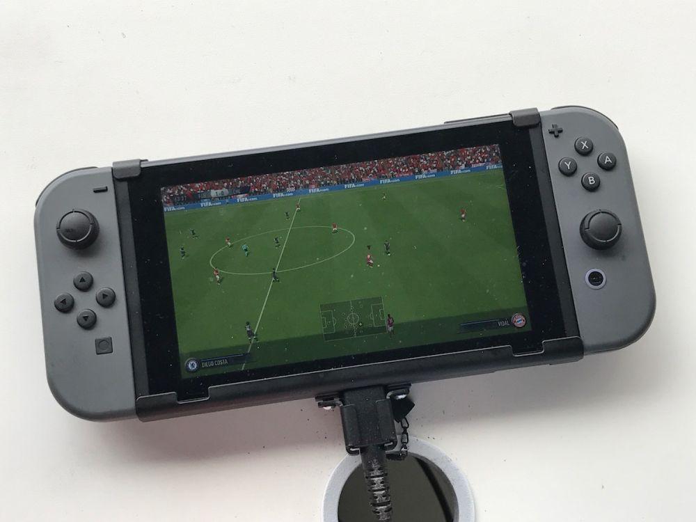 FIFA 18 EA Play Nintendo Switch class="wp-image-570640" 