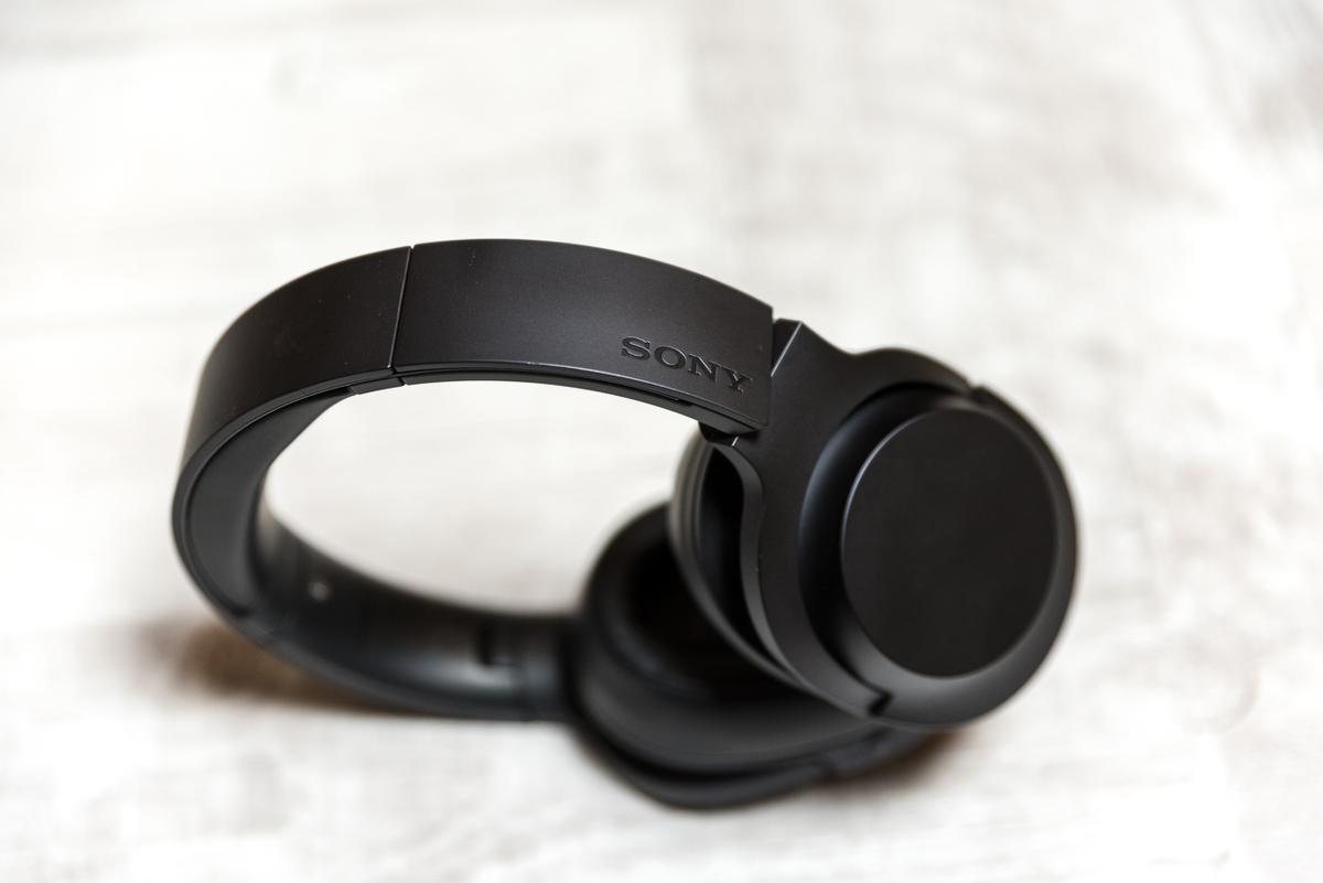 Sony MDR–100ABN - recenzja słuchawek class="wp-image-576058" 