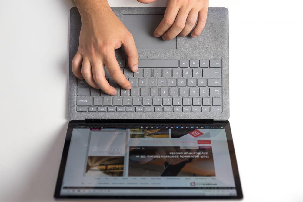 Surface Laptop recenzja class="wp-image-576011" 