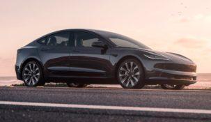 Tesla Model 3 Performance zdrożała trzy dni po premierze. Bo cena była za dobra