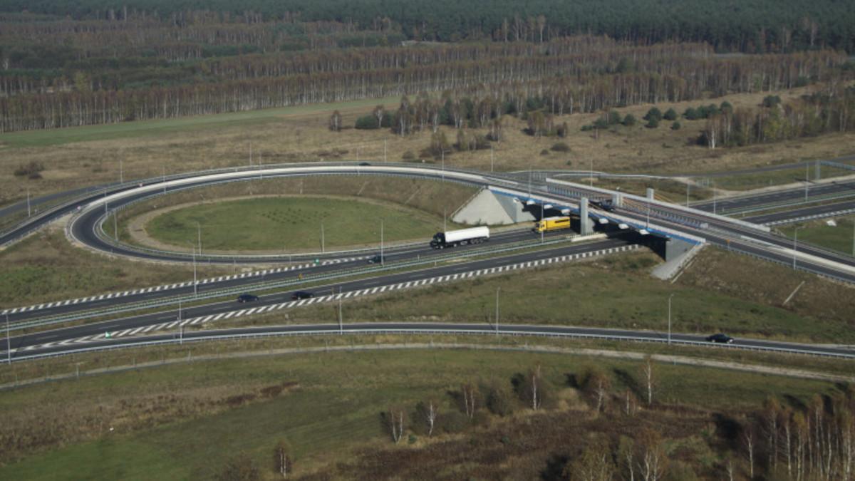 Ile kosztuje wybudowanie 1 km drogi w Polsce?