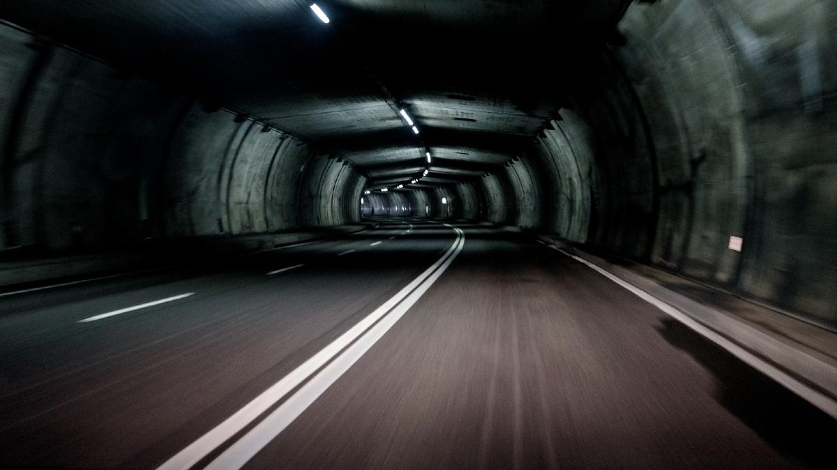 Najdłuższe drogowe tunele w Europie. W budowie są kolejne