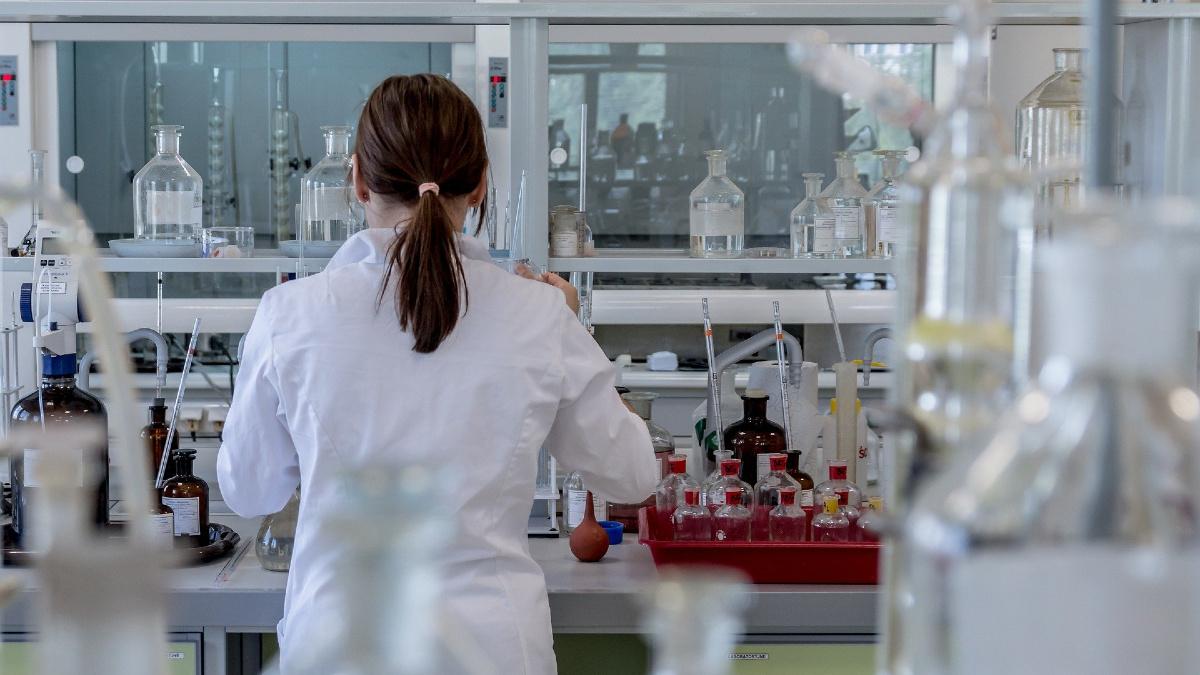 Polska firma testuje nowoczesny lek na raka. Zostanie podany chorym w zaawansowanym stadium