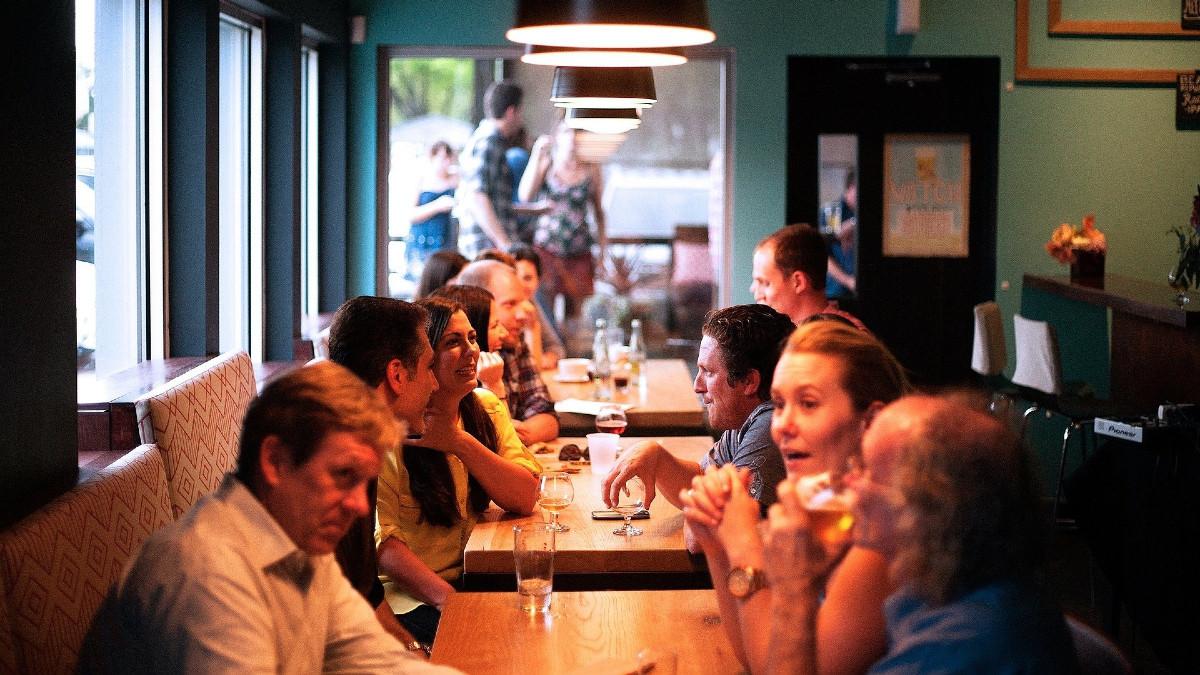 Opłacaj rachunki bez czekania na kelnera. Polska apka wkrótce ma być dostępna w 1000 restauracji