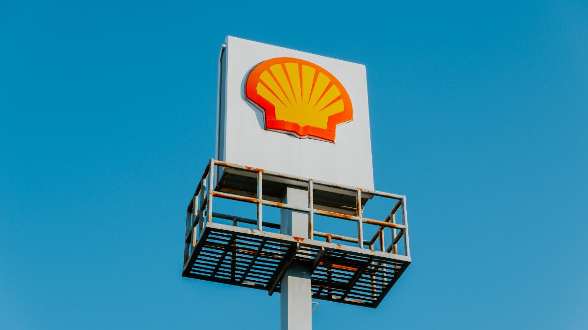 Embargo na energię z Rosji. Shell przeprasza za zakup ropy w czasie wojny