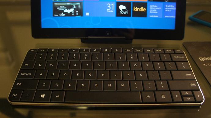 Microsoft zaprezentował dwie nowe klawiatury i myszki, dostosowane do współpracy z Windowsem 8