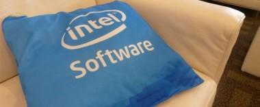 Intel pokazał rozwiązania drzemiące w nowych Ultrabookach