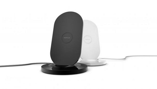 700-nokia-wireless-charging-stand-dt-910 