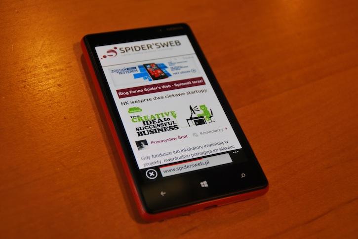 Windows Phone 8 Spider&#8217;s Web 