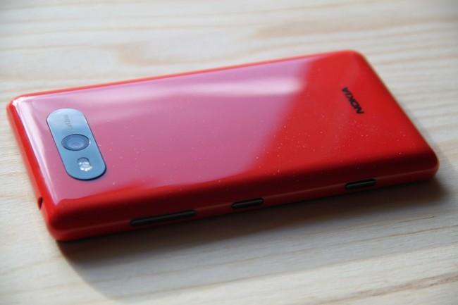 Nokia Lumia 820 (9) 