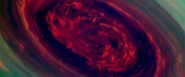 Niesamowity, monstrualny huragan na Saturnie [wideo]!