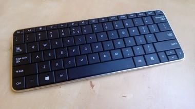 Microsoft Wedge Mobile Keyboard &#8211; krótka recenzja i opinia
