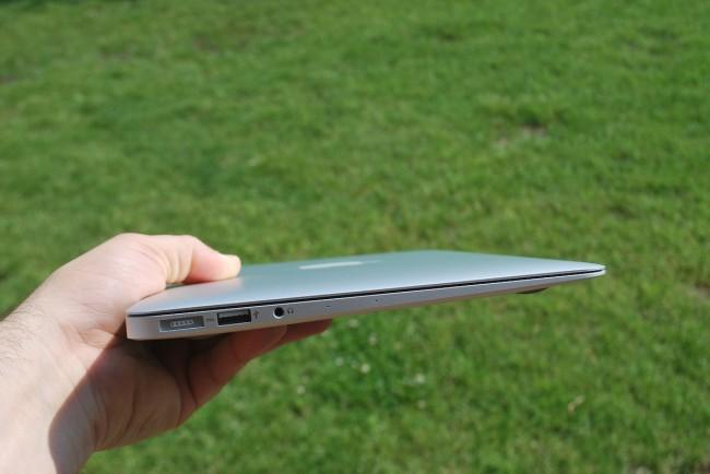 MacBook Air, 11, mid-2013, 3 