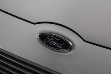 Ford zaprezentował własną wizję przyszłości motoryzacji. Akumulatory pod maską i silniki w&#8230; kołach, to dopiero początek