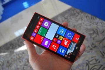Phablet Nokia Lumia 1520 &#8211; pierwsze wrażenia Spider&#8217;s Web z Abu Dhabi (zdjęcia i wideo)