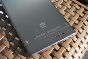 Lenovo K900, czyli smartfon gigant z Intelem w środku &#8211; recenzja Spider’s Web