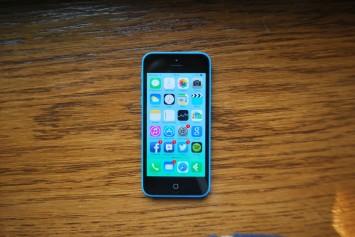 iPhone 5c 4,6 GB, czyli więcej krzywdy niż korzyści?