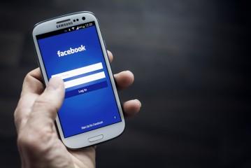 Nękanie na Facebooku możesz teraz zgłaszać w języku polskim