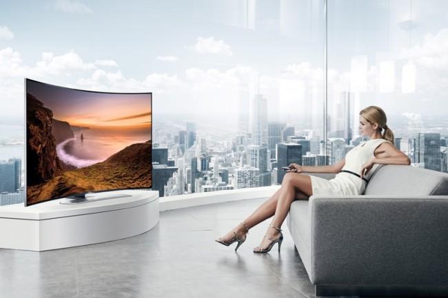 Curved UHD TV_Curved Screen_1 