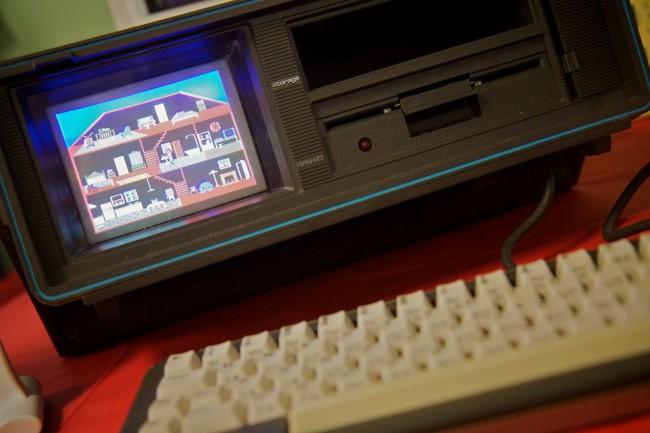 Commodore SX-64 