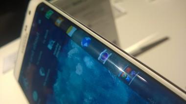 Samsung zdradził ile kosztuje &#8222;podatek od innowacji&#8221; &#8211; znamy polską cenę phabletu Galaxy Note Edge