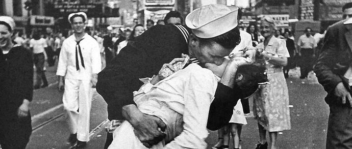 Historia jednego zdjęcia: pocałunek na Times Square