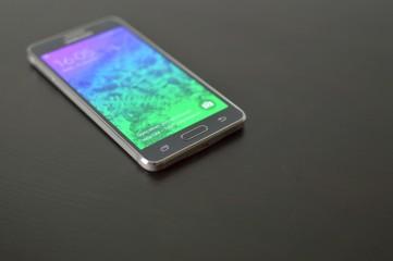 Samsung Galaxy Alpha, czyli sprawdzamy ile kosztuje jakość &#8211; recenzja Spider&#8217;s Web