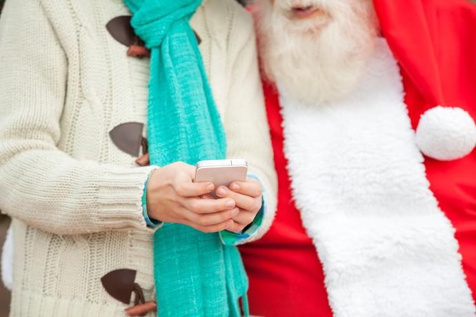 Te sklepy są już gotowe na świąteczne zakupy &#8211; przegląd najciekawszych ofert ze smartfonami