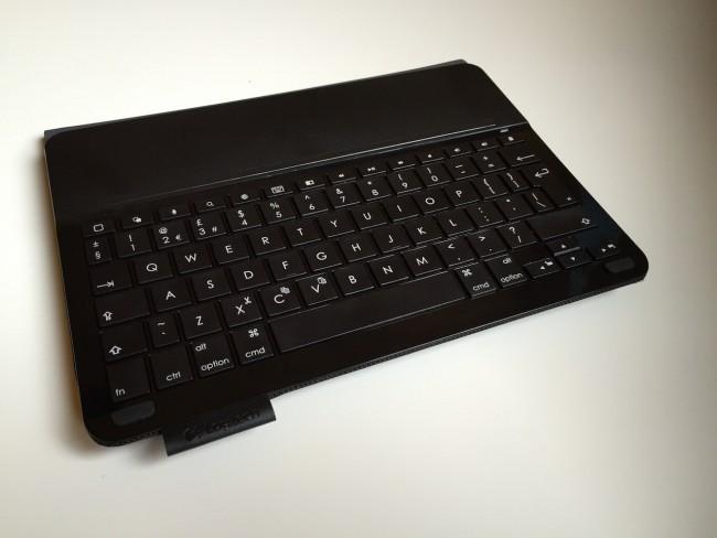 logitech-type-keyboard-case-ipad-air-8 
