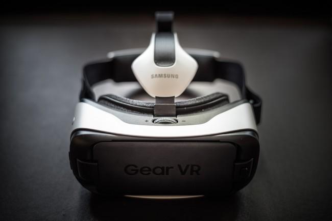Samsung-Gear-VR (4 of 10) 