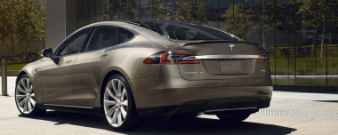 Nowa Tesla S i nowe podejście Muska do branży moto &#8211; poprzeczka została właśnie podniesiona