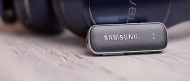 Mały gadżet, z którym każde słuchawki stają się bezprzewodowe. Samsung Level Link &#8211; recenzja Spider&#8217;s Web