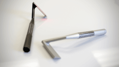 Skarp Razor to futurystyczna laserowa maszynka do golenia