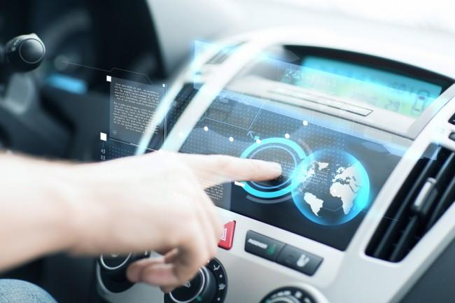 shutterstock_connected-car 