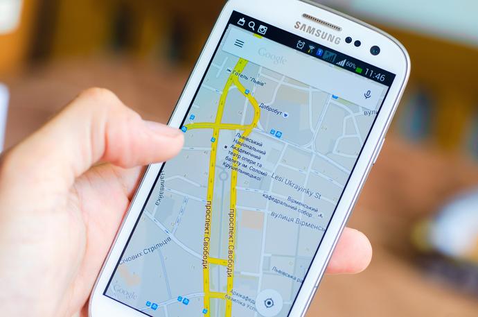 Google Maps na iOS z obsługą aplikacji Uber
