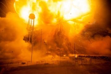 Eksplozja rakiety Antares na zdjęciach NASA